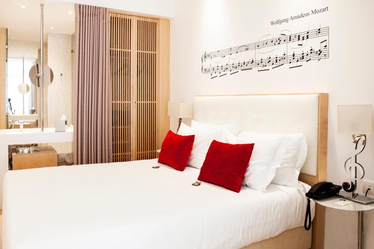 Double Room,1396679342:JPEG